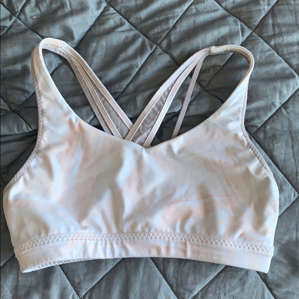 sports bra